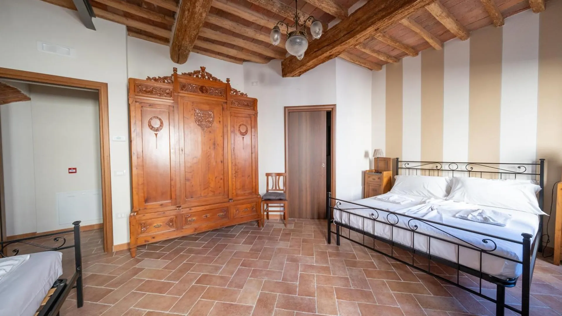 Il Leoncino Hotel Palaia Guest house